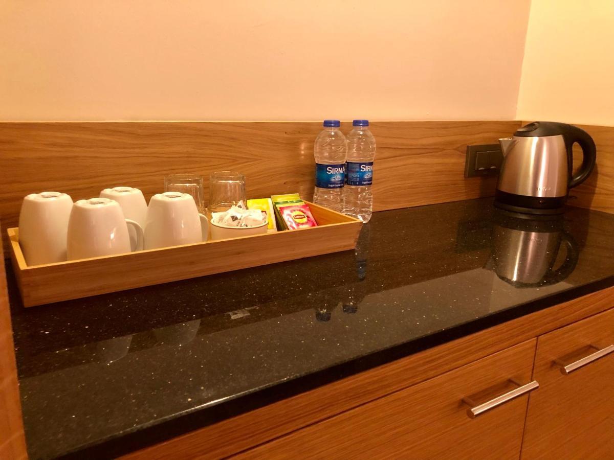 Fehmi Bey Suites Istanbul Bagian luar foto