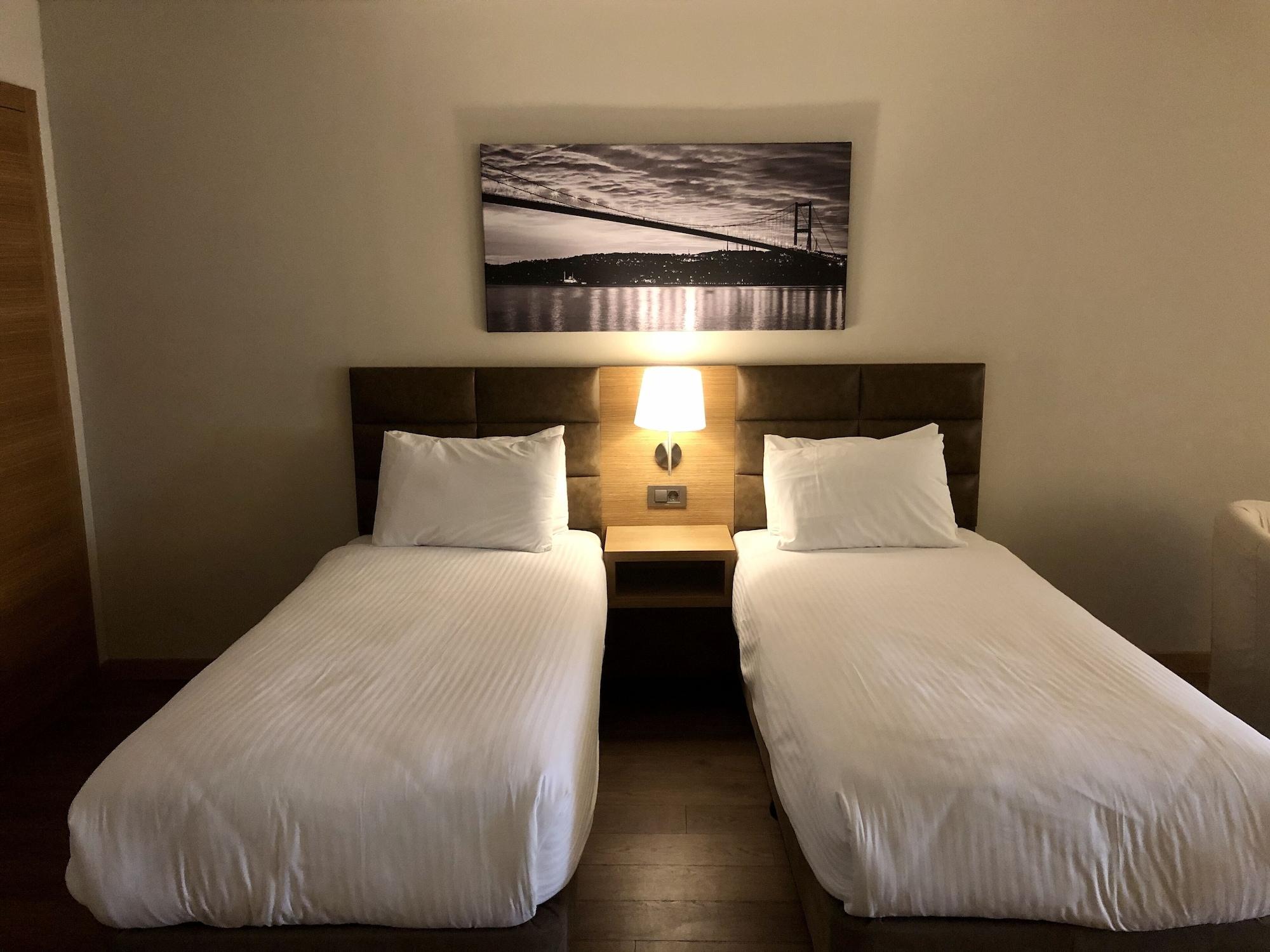 Fehmi Bey Suites Istanbul Bagian luar foto