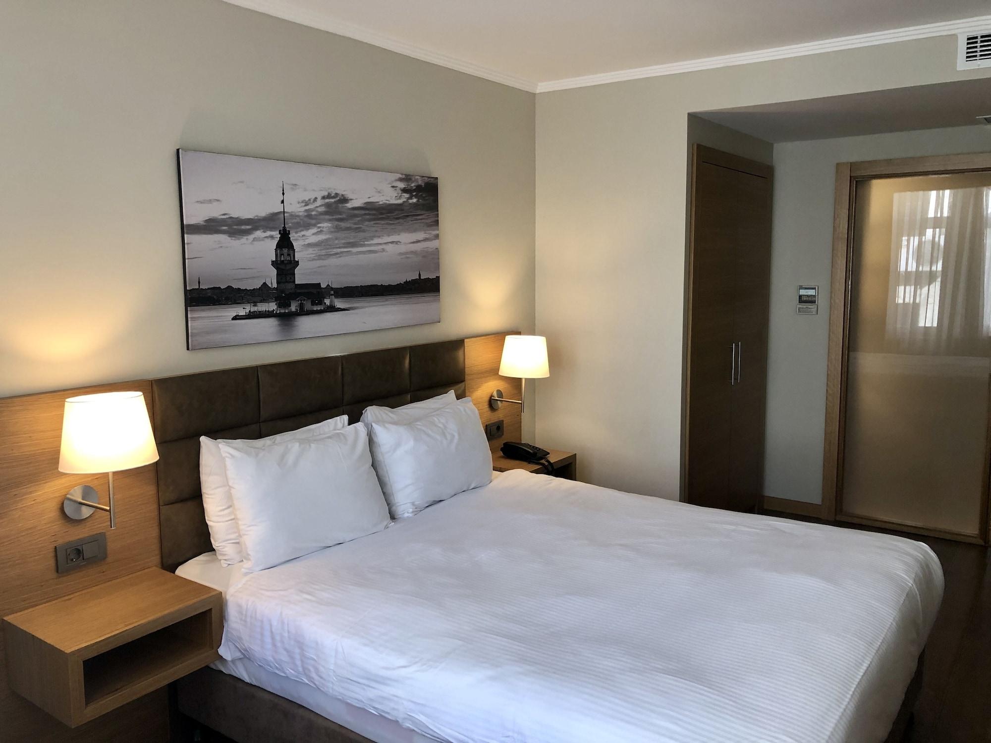 Fehmi Bey Suites Istanbul Bagian luar foto